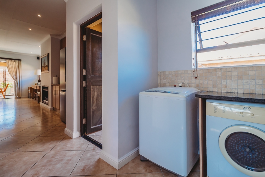 3 Bedroom Property for Sale in Heather Park Western Cape